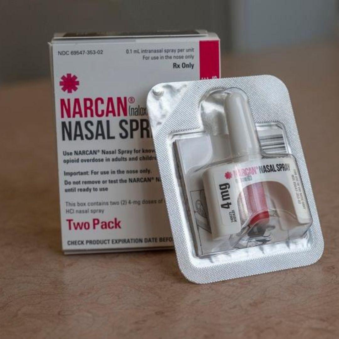 Narcan package